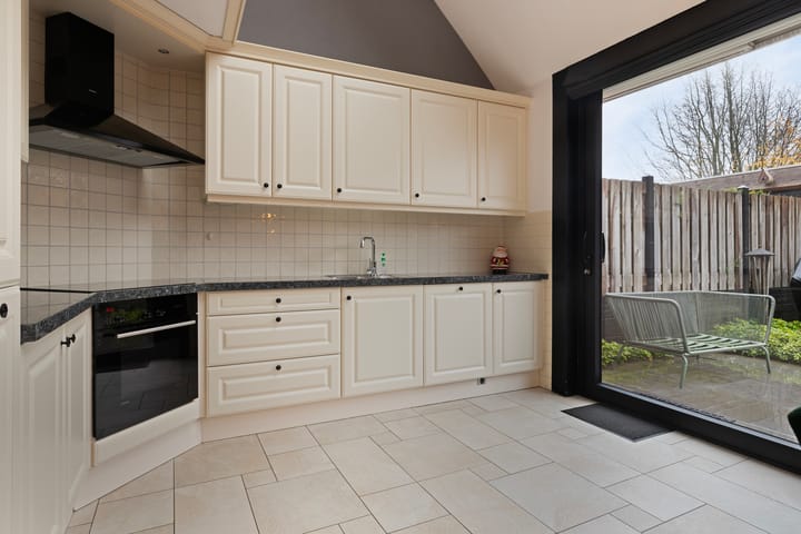 Foto 9 van Lorentzstraat 8