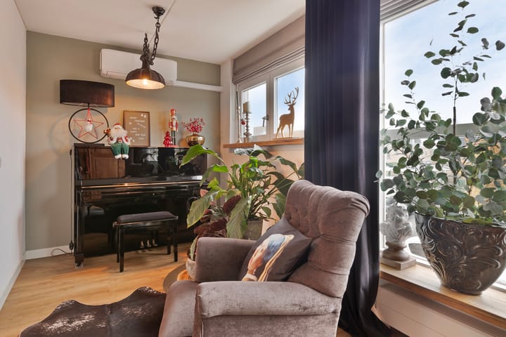 Foto 19 van Lorentzstraat 8