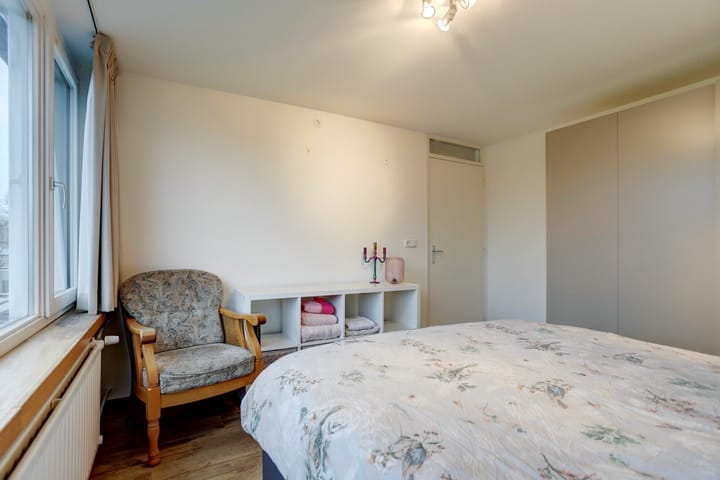 Foto 18 van Leeuweriklaan 17