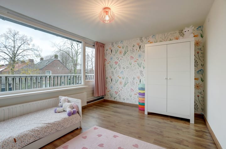 Foto 19 van Leeuweriklaan 17