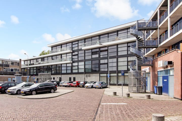 Photo 19 of Pastoor Spieringsstraat 3-S