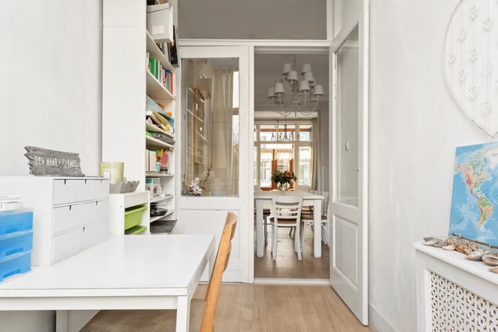 Foto 23 van Haarlemmerstraat 49