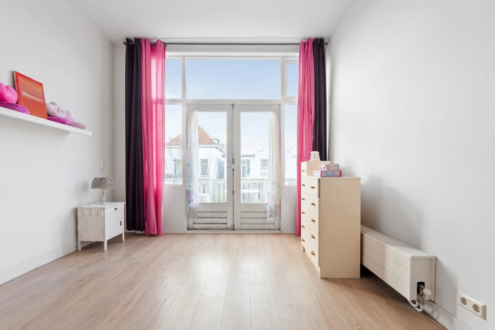 Foto 37 van Haarlemmerstraat 49