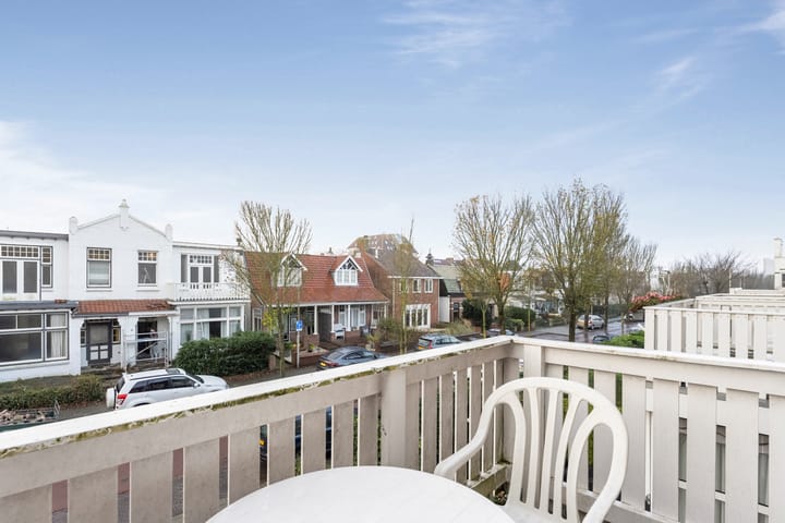 Foto 39 van Haarlemmerstraat 49