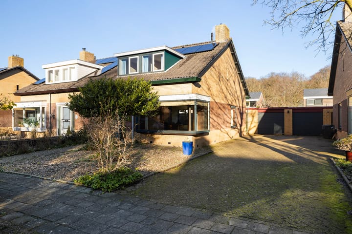 Foto 1 van Jan de Wittstraat 15