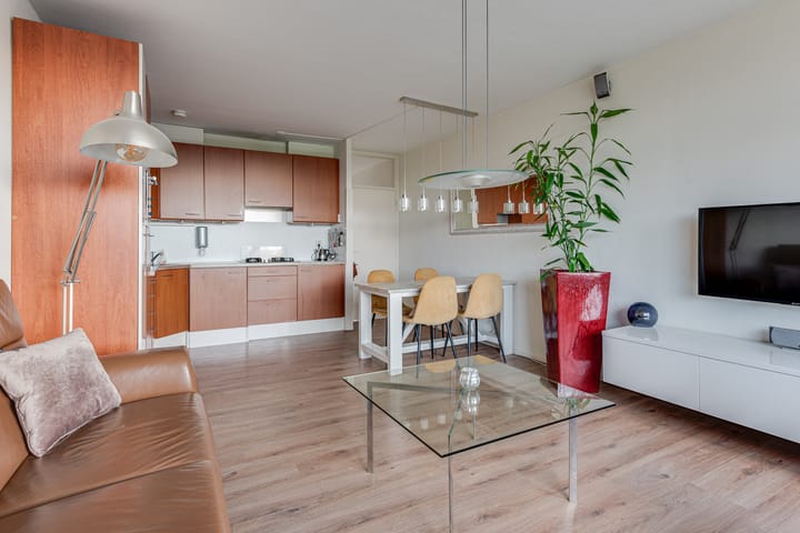 Foto 9 van Aagje Dekenlaan 49