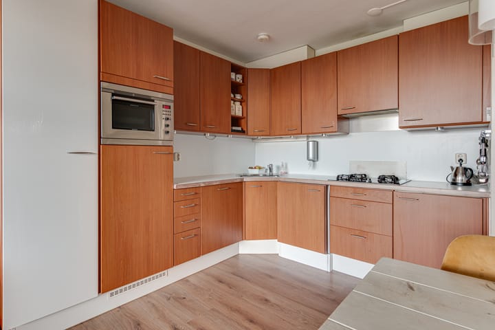 Foto 13 van Aagje Dekenlaan 49