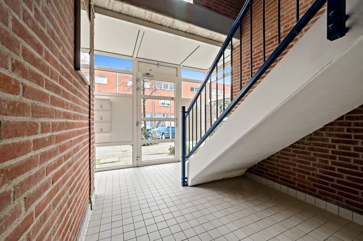 Foto 7 van Charlotte de Bourbonstraat 102