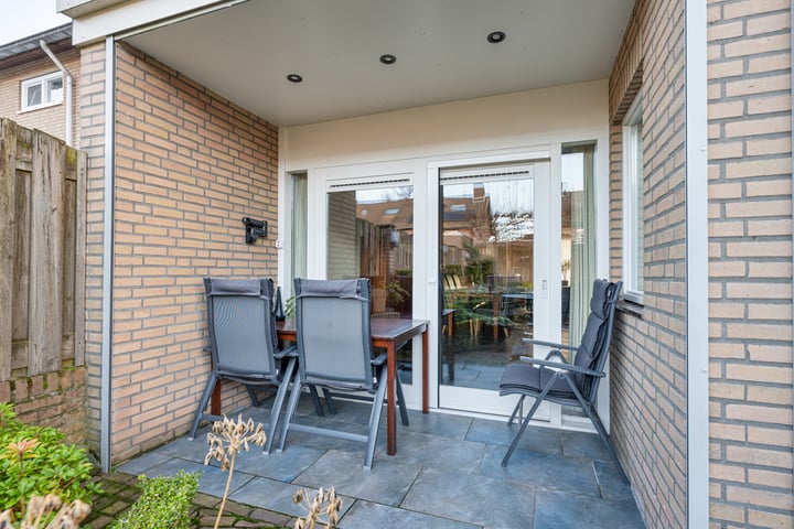 Bekijk foto 32 van Mauritsstraat 21