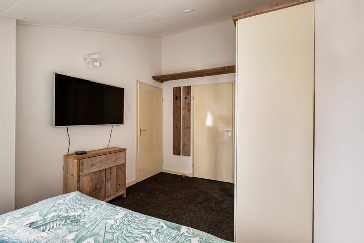 Foto 28 van Schoolstraat 57