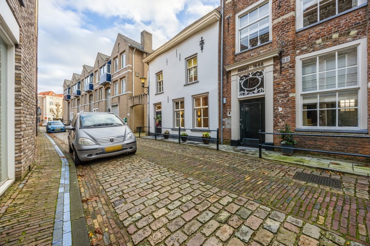 View photo 41 of Gasthuisstraat 44