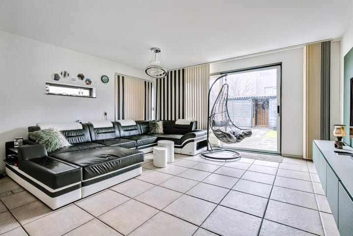 Foto 7 van Simon Carmiggeltstraat 26