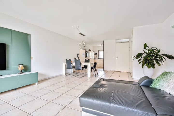 Foto 11 van Simon Carmiggeltstraat 26