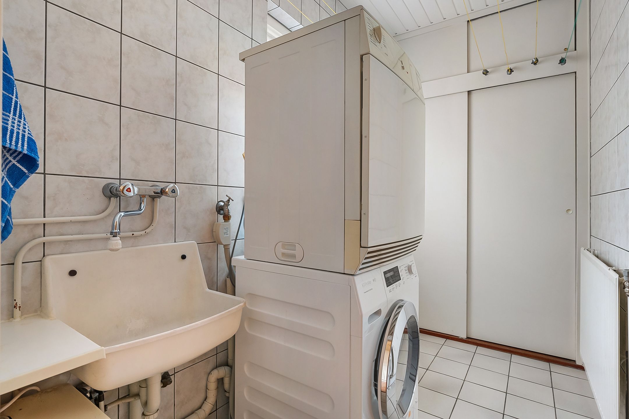 Foto 24 van Schipsweg 8