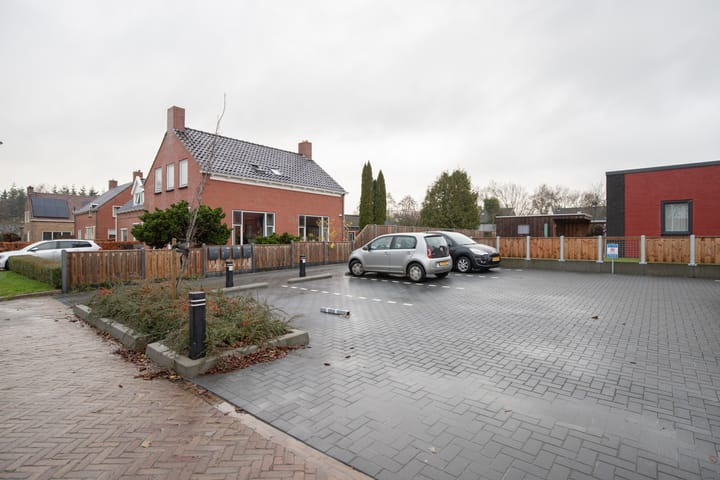 Foto 27 van Perastraat 15