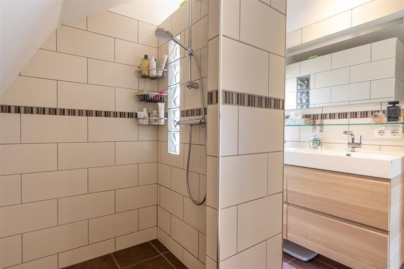 Photo 26 of Axelsestraat 64