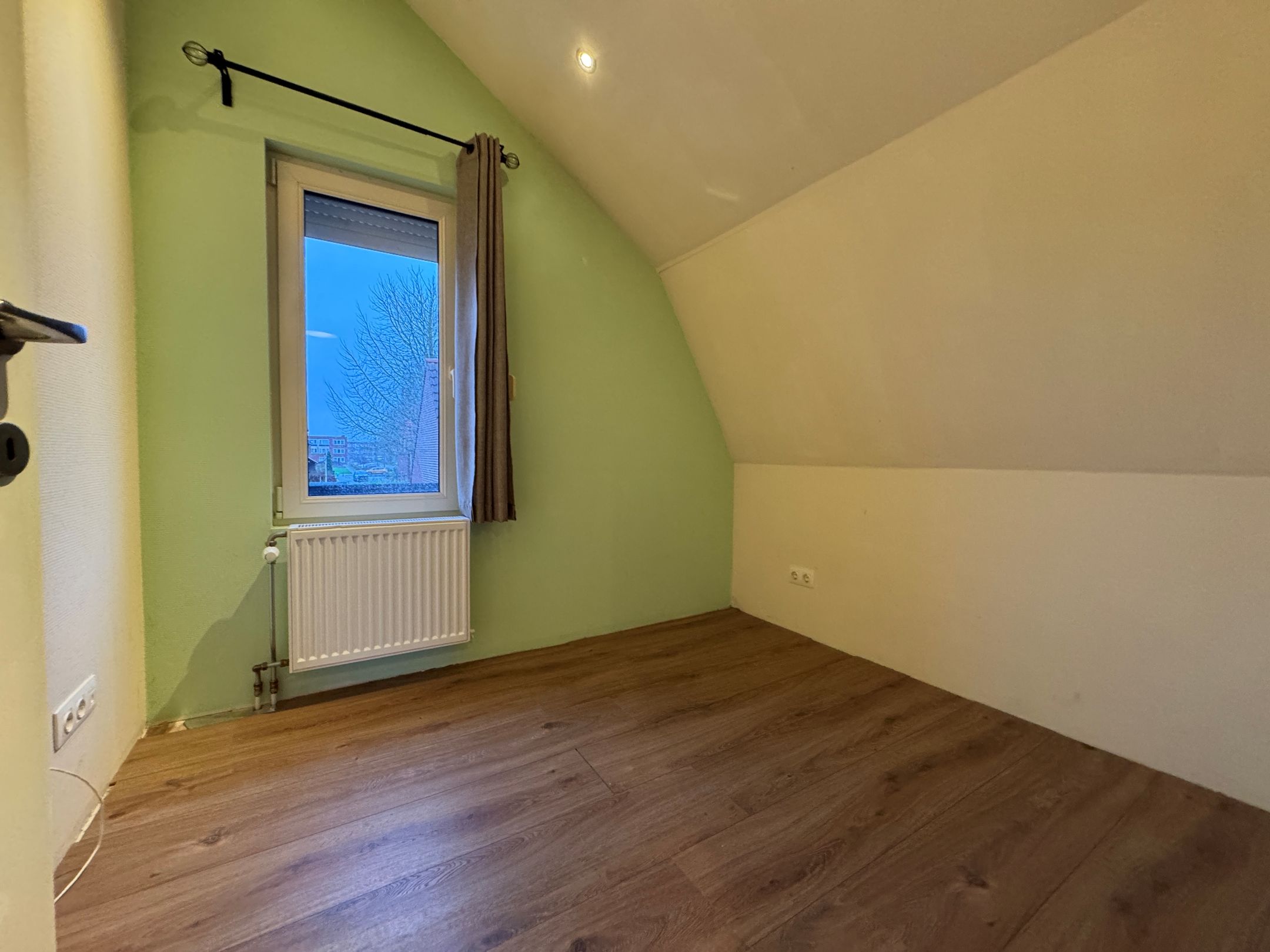 Photo 27 of Axelsestraat 64