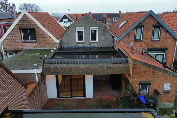 Bekijk foto 28 van Axelsestraat 64