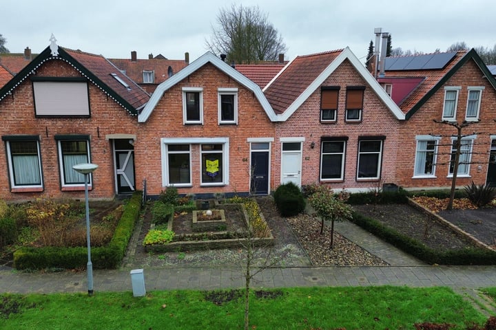 Bekijk foto 30 van Axelsestraat 64