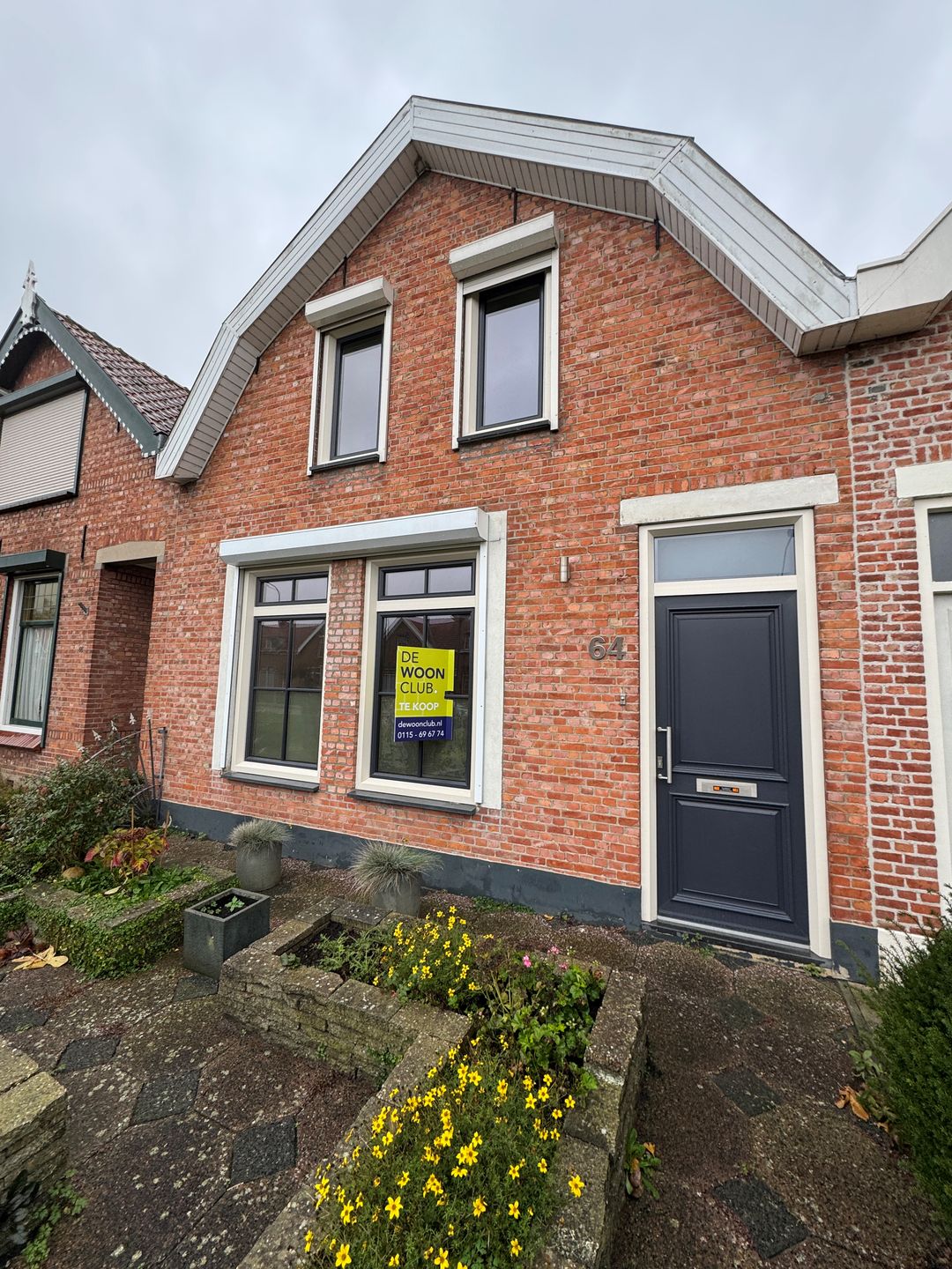 Photo 32 of Axelsestraat 64