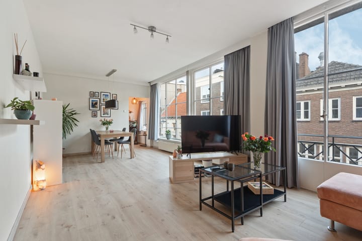 Photo 9 of Koningstraat 64-2