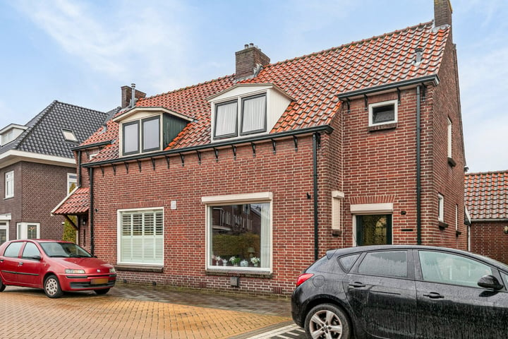 Bekijk foto 21 van Vossenbeldsstraat 18