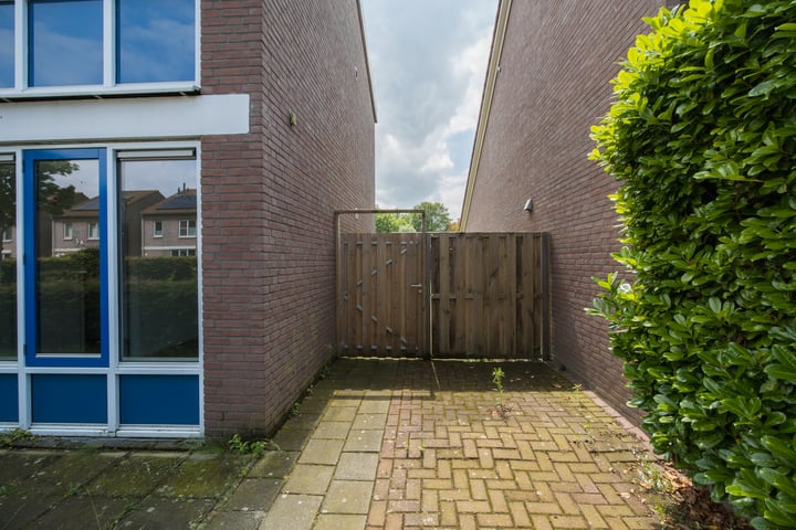 Bekijk foto 49 van Koraalstraat 22