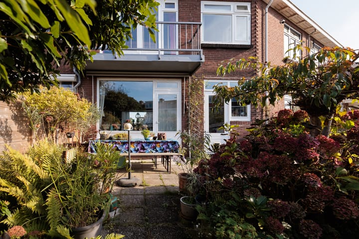 Foto 22 van Reviusstraat 5