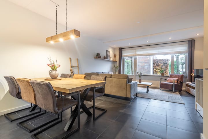 Foto 2 van A. Uittenbogaardstraat 4