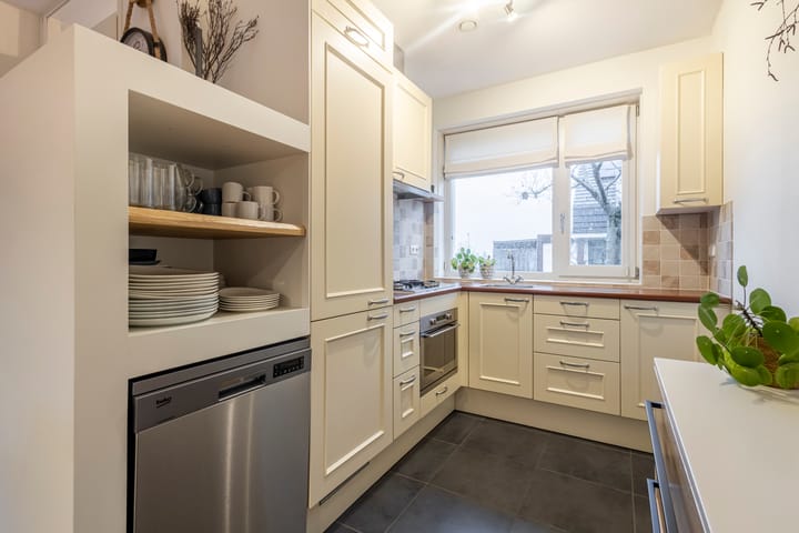 Foto 13 van A. Uittenbogaardstraat 4