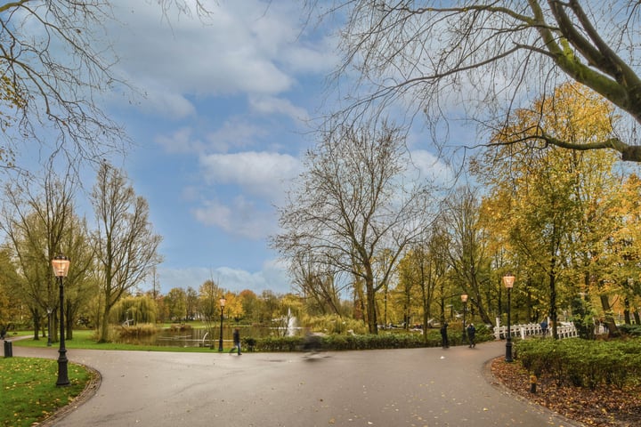 Bekijk foto 31 van Wijttenbachstraat 57-B