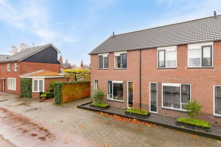 Bekijk foto 30 van Haarstraat 165