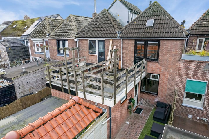 Bekijk foto 33 van Klaas Benninkstraat 27