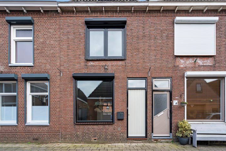 Foto 8 van Klaas Benninkstraat 27