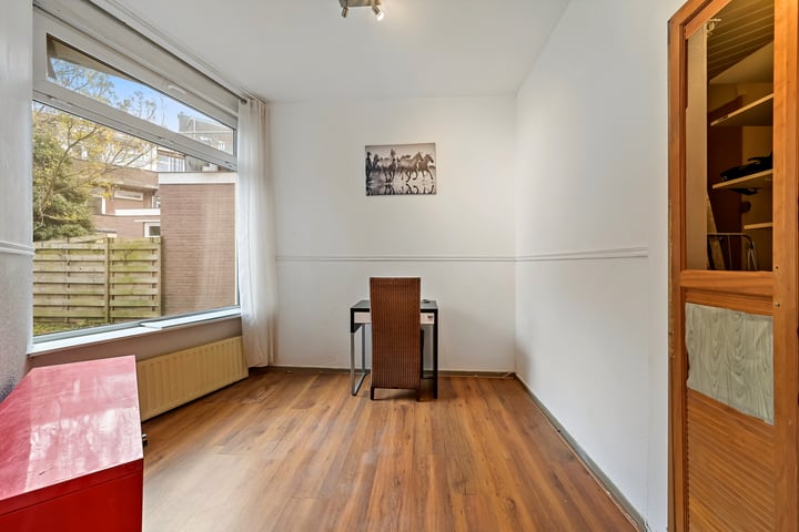 View photo 16 of Van Oosterwijk Bruynstraat 32