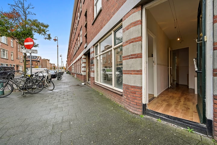 View photo 23 of Van Oosterwijk Bruynstraat 32