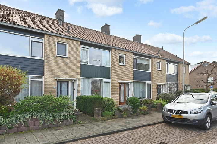 Photo 2 of Wilhelminasingel 22