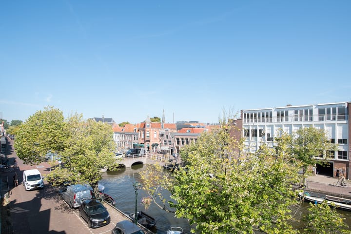 Photo 32 of Oudegracht 211