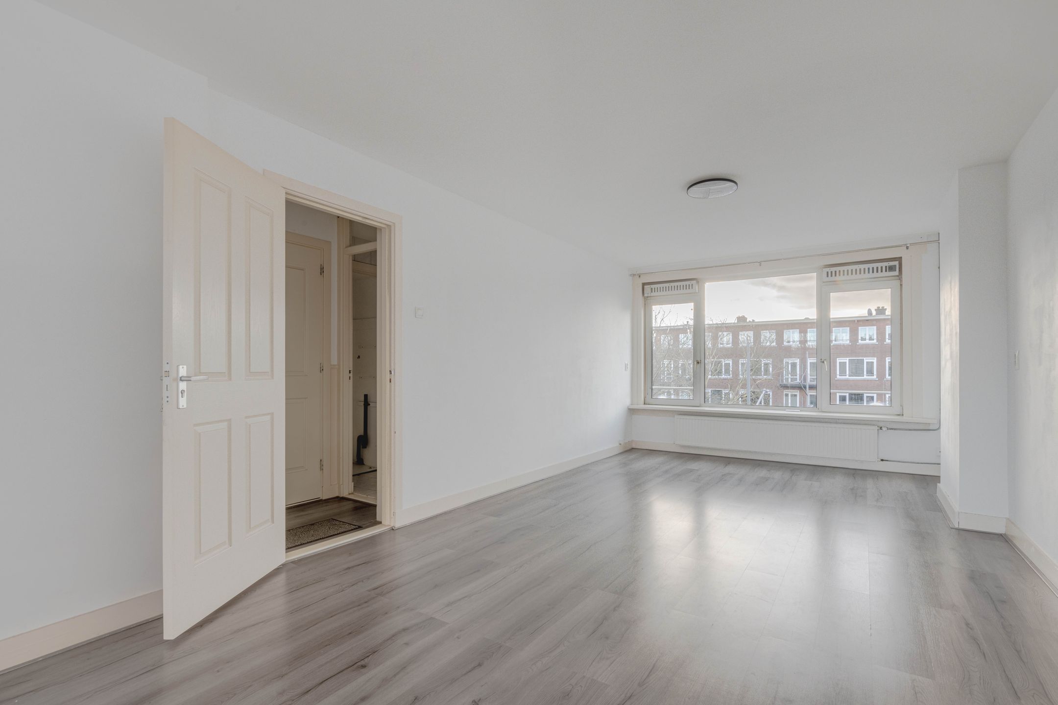 Foto 9 van Pleinweg 143-C