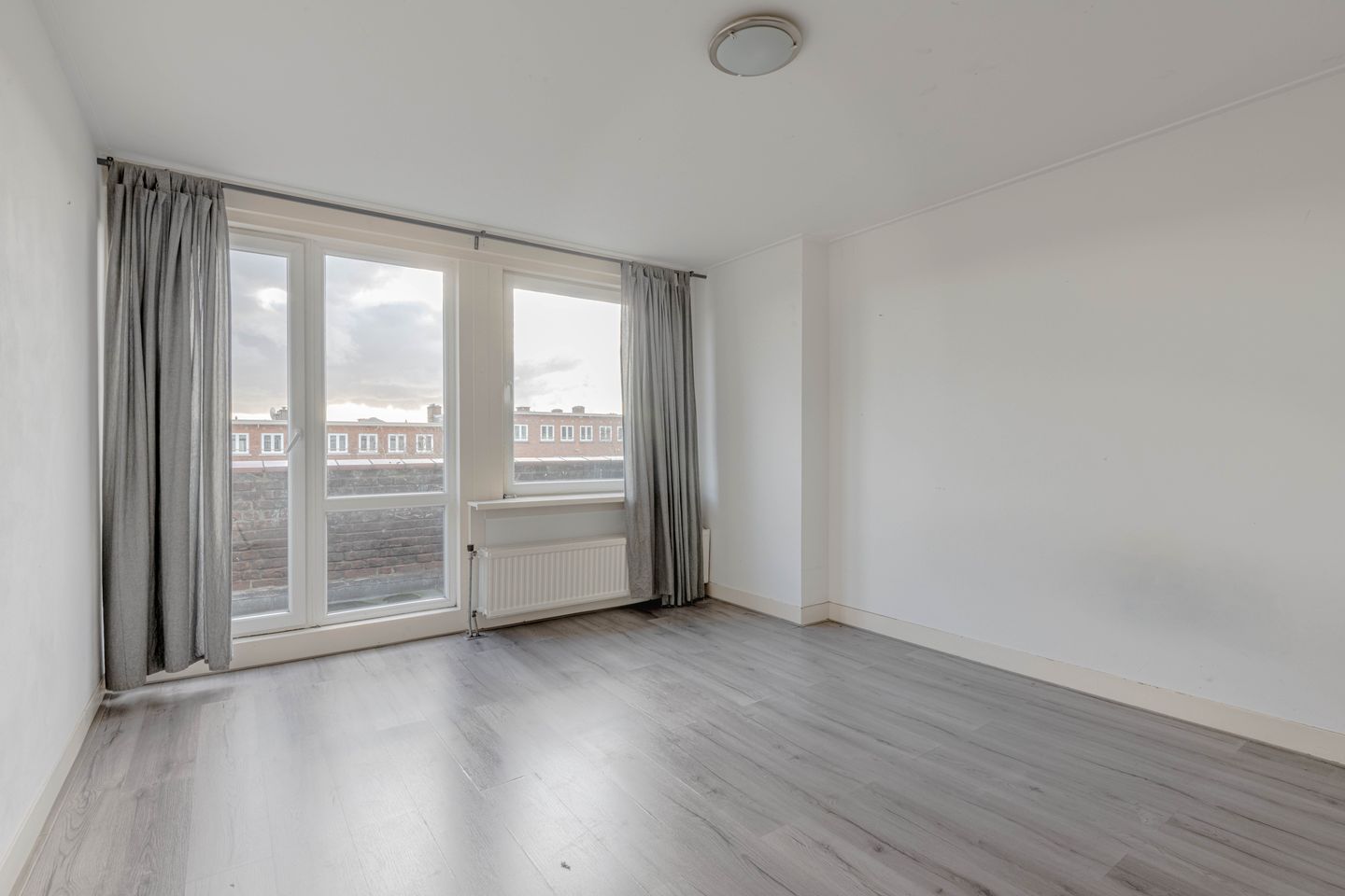 Foto 14 van Pleinweg 143-C