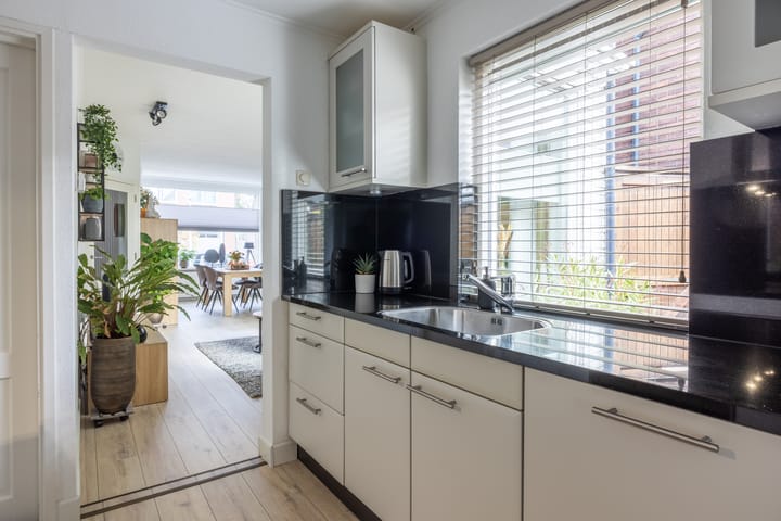 Foto 12 van Crocusstraat 34