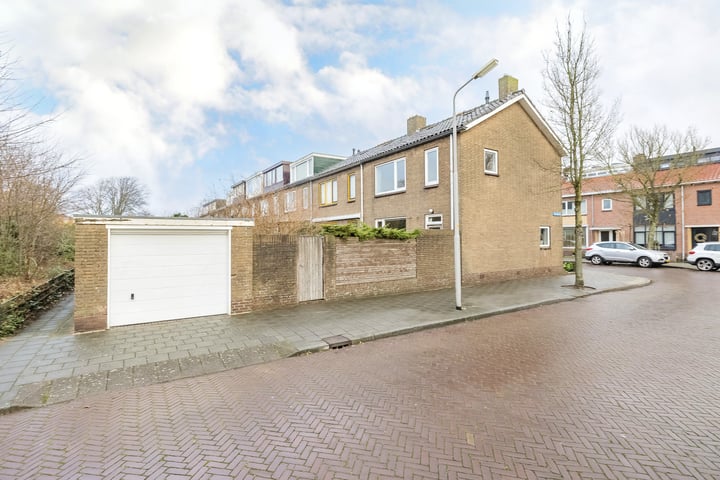 Bekijk foto 30 van Pegasusstraat 51