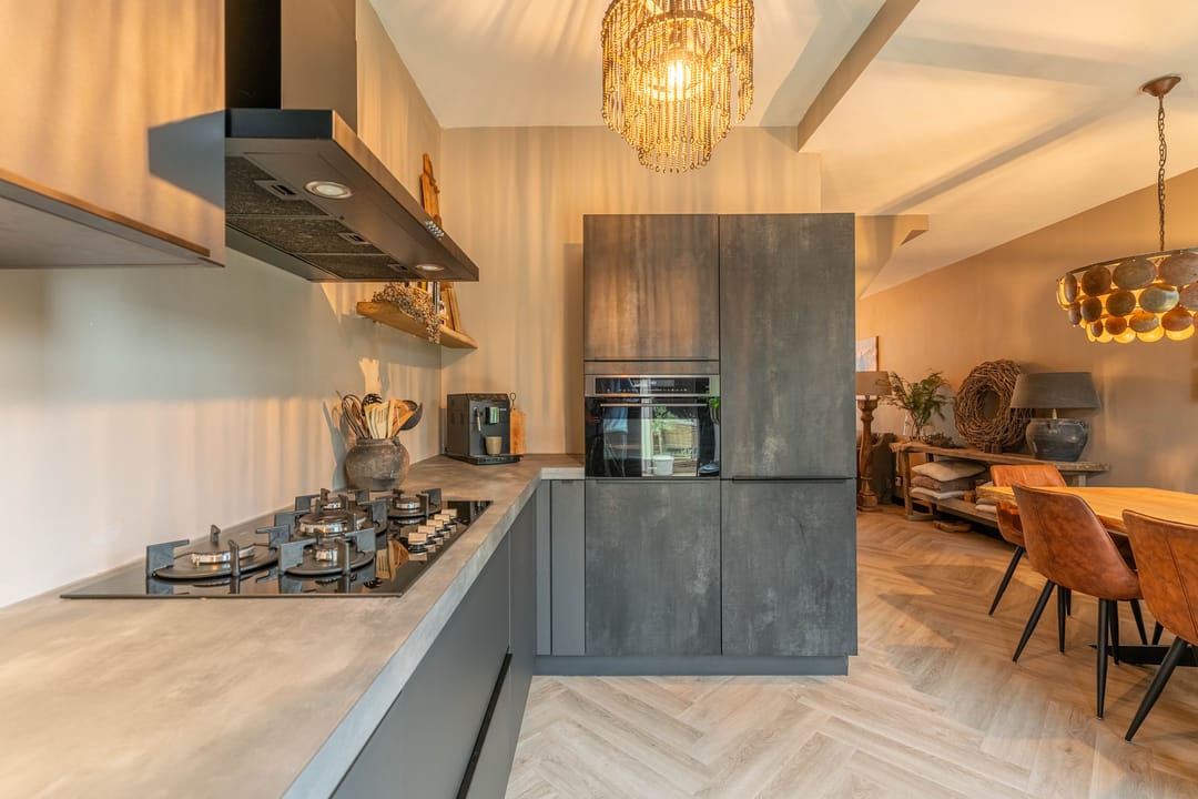 Foto 8 van Loenensestraat 179