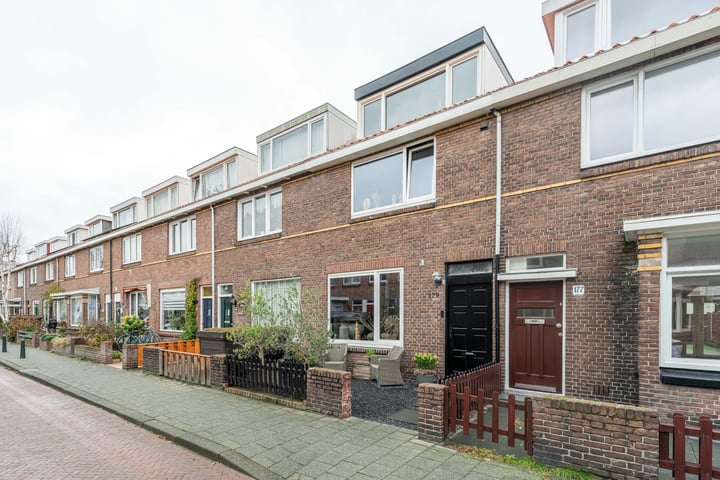 View photo 28 of Loenensestraat 179