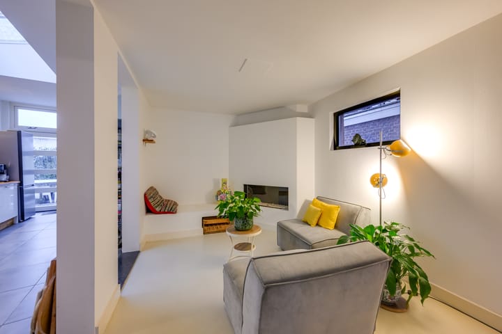 Foto 11 van Bredaseweg 156