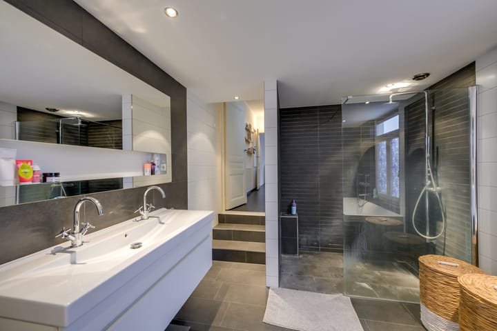 Foto 31 van Bredaseweg 156