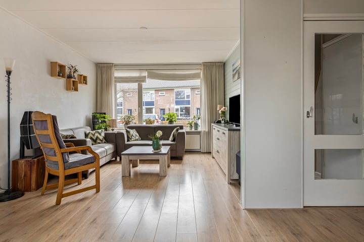 Bekijk foto 10 van Heinsiusstraat 76