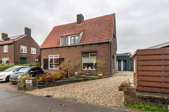 Bekijk foto 1 van Dijkstraat 3