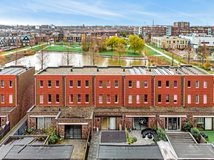 Foto 1 van H.P. Berlagestraat 75