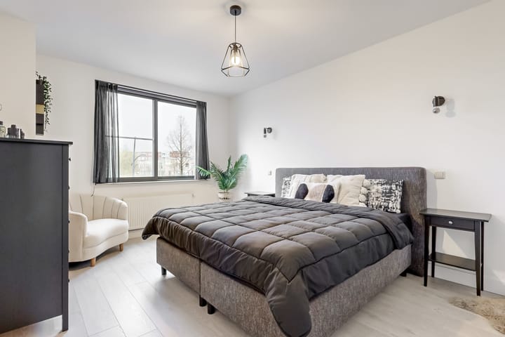 Foto 19 van H.P. Berlagestraat 75